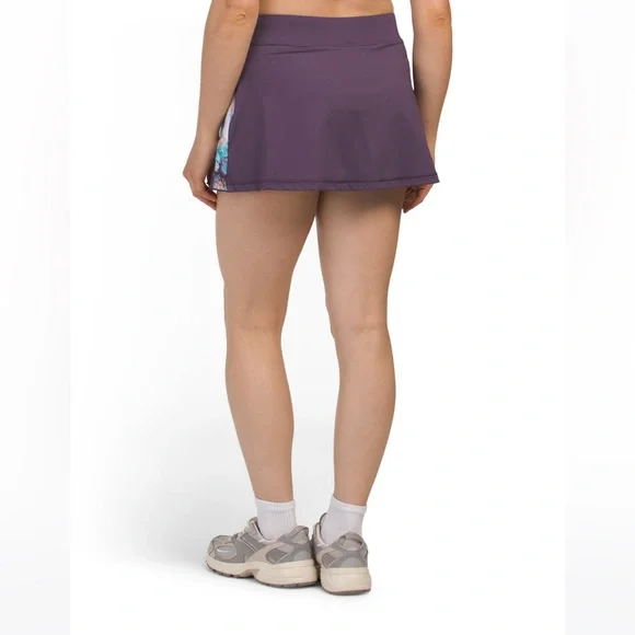 SOFIBELLA | NWT UPF 50 Asymmetrical Print Accent Skort - Picture 2 of 8